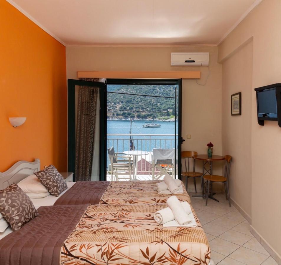 Poseidon Apartments Agia Efimia Exterior photo