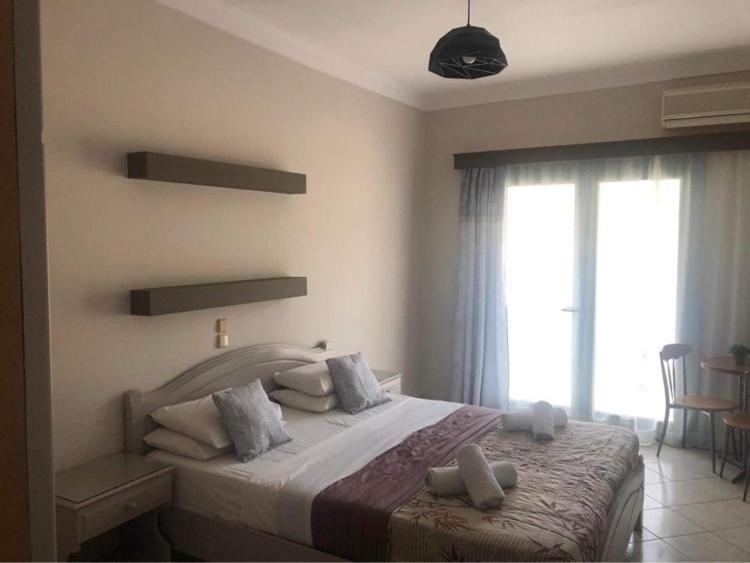 Poseidon Apartments Agia Efimia Exterior photo